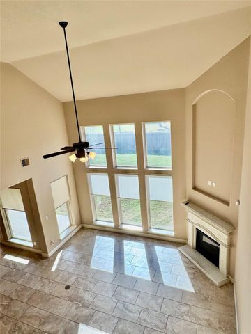 28654 Clear Woods Drive, Spring, TX 77386