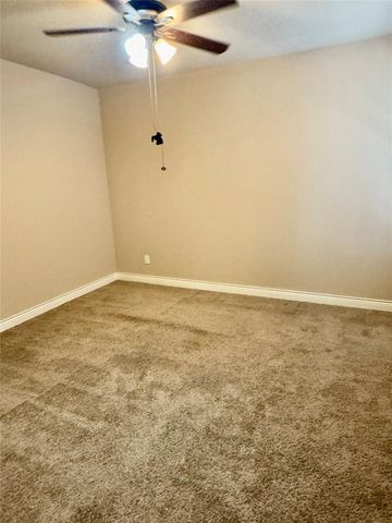 28654 Clear Woods Drive, Spring, TX 77386