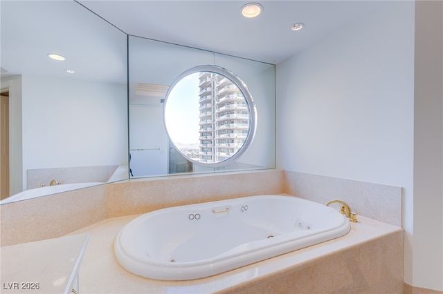 2877 Paradise Road 1203, Las Vegas, NV 89109