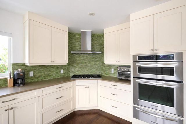 3018 NE 26th Street, Fort Lauderdale, FL 33305