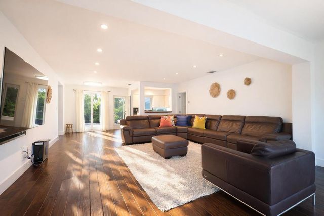 3018 NE 26th Street, Fort Lauderdale, FL 33305