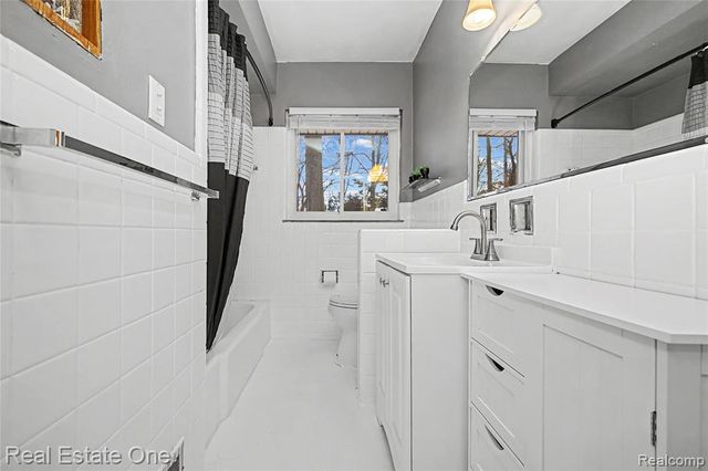 23835 Audrey Avenue, Warren, MI 48091