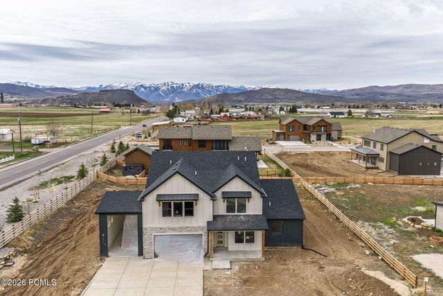 850 Lazy Way, Francis, UT 84036
