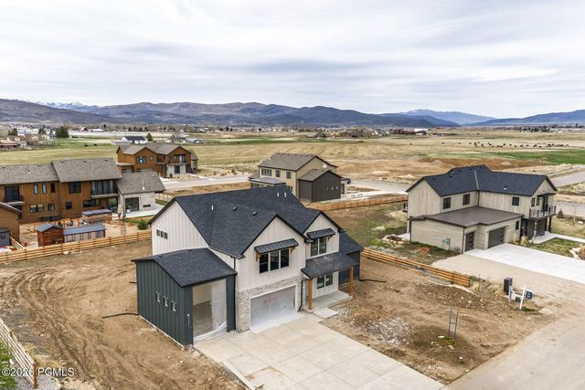 850 Lazy Way, Francis, UT 84036