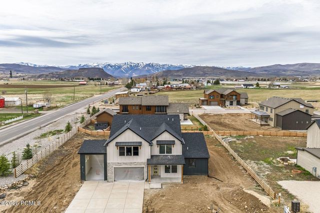 850 Lazy Way, Francis, UT 84036
