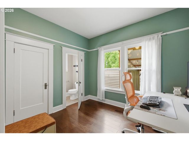 2000 W RESERVE St, Vancouver, WA 98663
