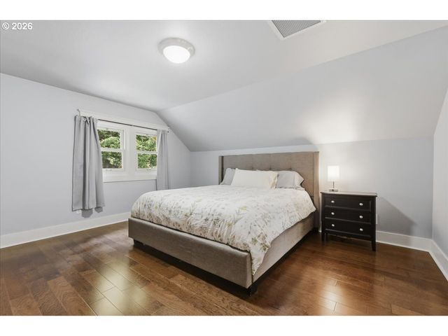 2000 W RESERVE St, Vancouver, WA 98663