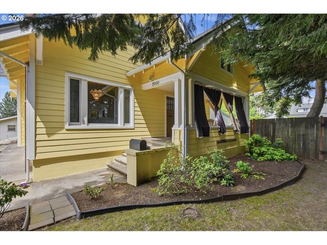 2000 W RESERVE St, Vancouver, WA 98663
