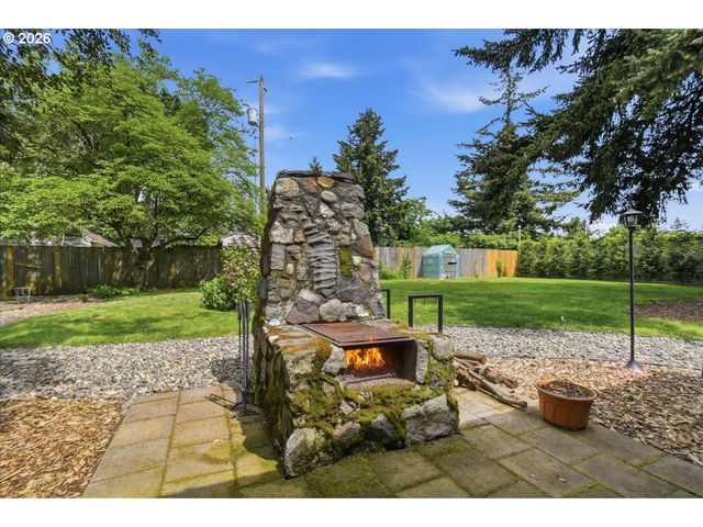 2000 W RESERVE St, Vancouver, WA 98663