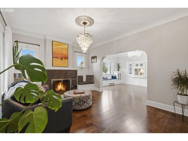 2000 W RESERVE St, Vancouver, WA 98663
