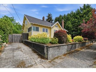 2000 W RESERVE St, Vancouver, WA 98663