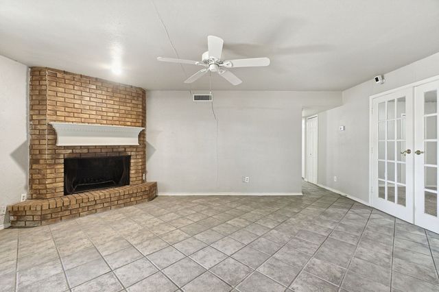 5321 Saddleback Road, Garland, TX 75043