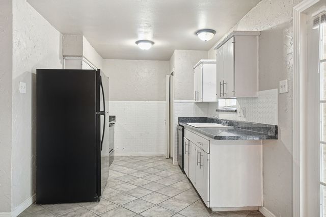 5321 Saddleback Road, Garland, TX 75043
