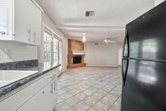5321 Saddleback Road, Garland, TX 75043