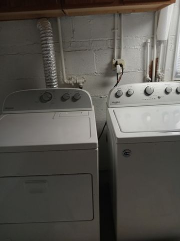 656 Saginaw Avenue, Calumet City, IL 60409