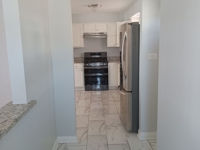 656 Saginaw Avenue, Calumet City, IL 60409