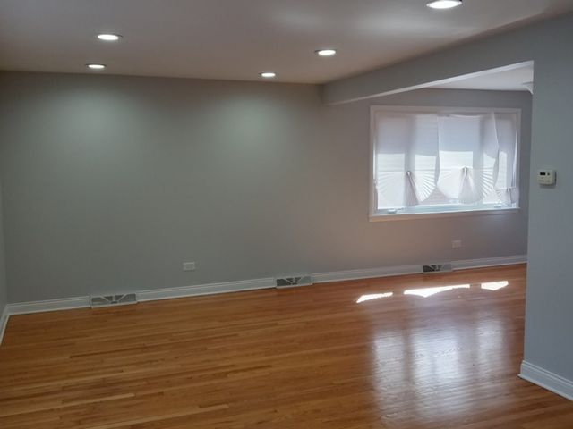 656 Saginaw Avenue, Calumet City, IL 60409