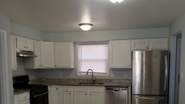 656 Saginaw Avenue, Calumet City, IL 60409