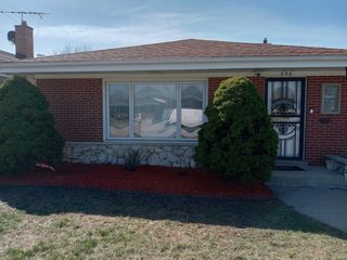 656 Saginaw Avenue, Calumet City, IL 60409