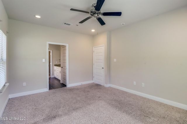 15587 Ollie Lane, Biloxi, MS 39532