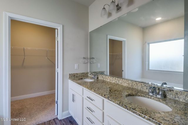 15587 Ollie Lane, Biloxi, MS 39532