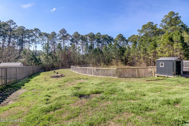 15587 Ollie Lane, Biloxi, MS 39532