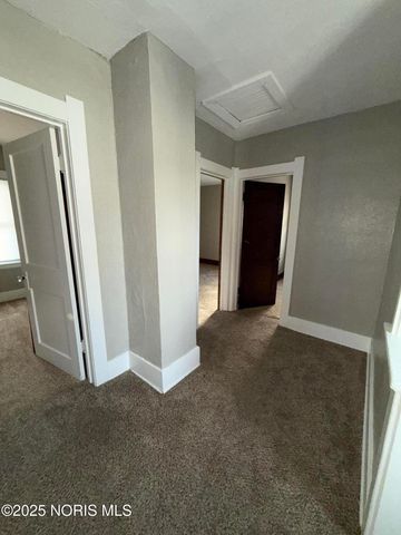 1413 Ironwood Avenue, Toledo, OH 43605