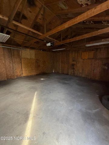 1413 Ironwood Avenue, Toledo, OH 43605