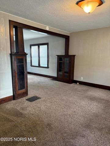 1413 Ironwood Avenue, Toledo, OH 43605