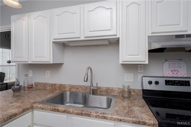 303 Helen Keller D244, Tuscaloosa, AL 35404