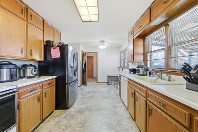 1516 W 33rd St. N., Wichita, KS 67204