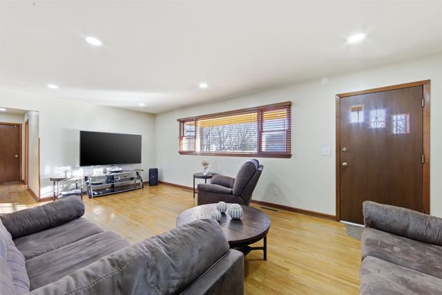 1516 W 33rd St. N., Wichita, KS 67204