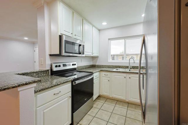 620 E Lexington Street East 16, El Cajon, CA 92020