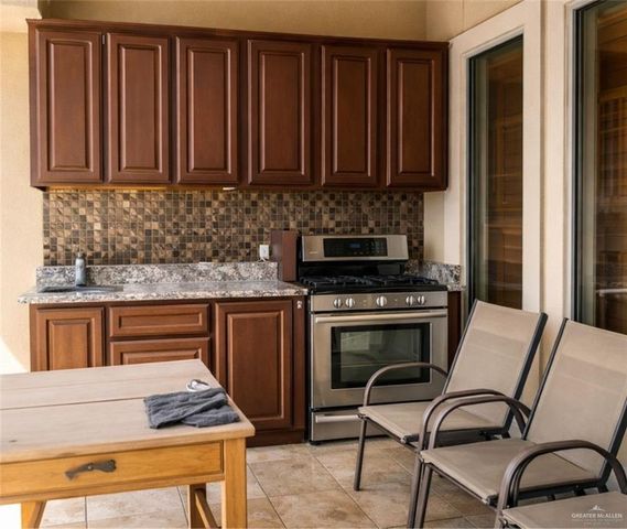 1204 Manzano Lane, Edinburg, TX 78539