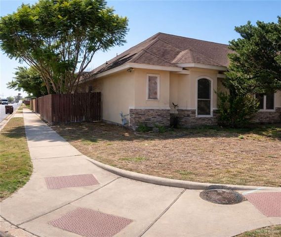 1204 Manzano Lane, Edinburg, TX 78539
