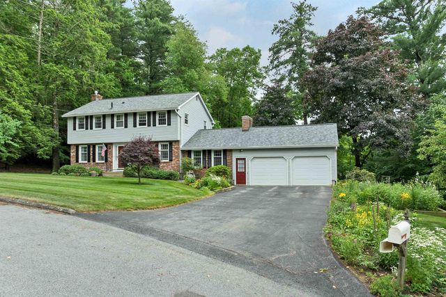 15 Spencer Drive, Nashua, NH 03062