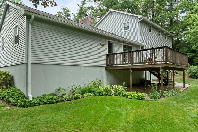15 Spencer Drive, Nashua, NH 03062