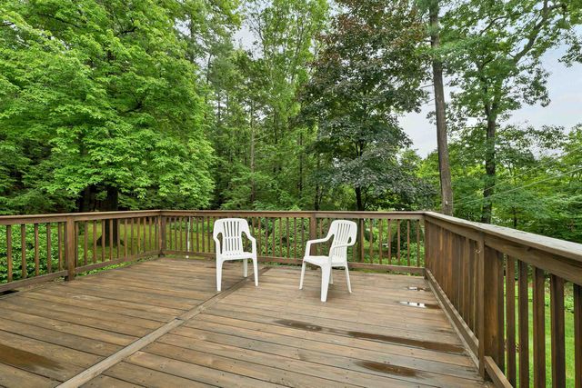15 Spencer Drive, Nashua, NH 03062
