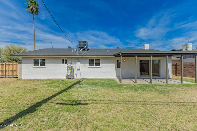 3 E ERIE Drive, Tempe, AZ 85282