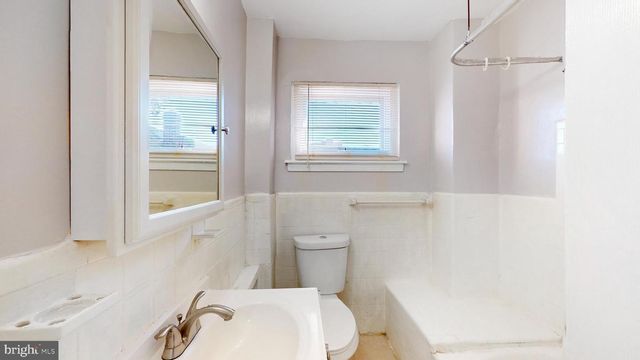 2415 80TH AVE, Philadelphia, PA 19150