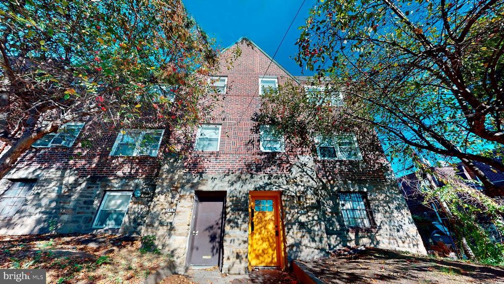 2415 80TH AVE, Philadelphia, PA 19150