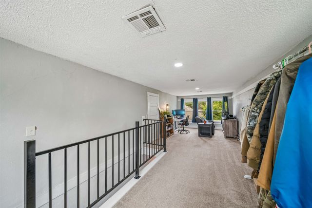 712 N Seminole Avenue, Claremore, OK 74017