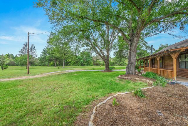 7000 Strickland Lane, Bryan, TX 77808