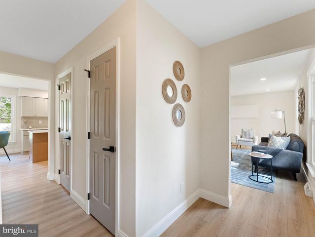 104 MCKINLEY AVE, Blackwood, NJ 08012