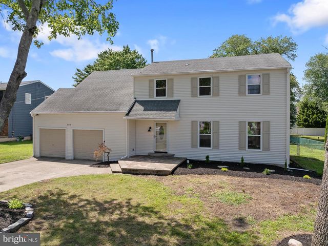 104 MCKINLEY AVE, Blackwood, NJ 08012