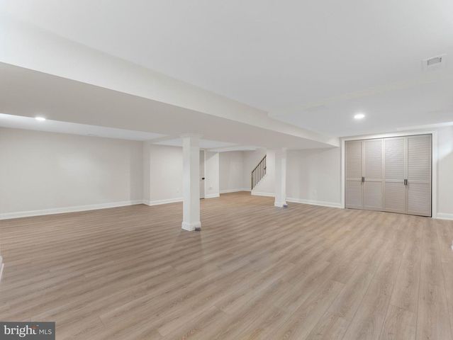 104 MCKINLEY AVE, Blackwood, NJ 08012