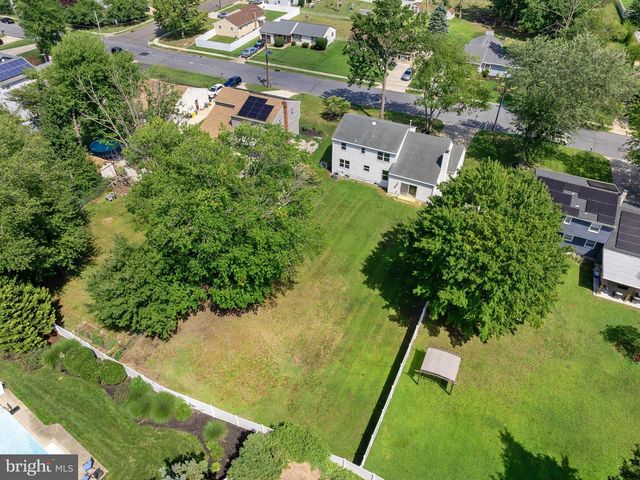 104 MCKINLEY AVE, Blackwood, NJ 08012