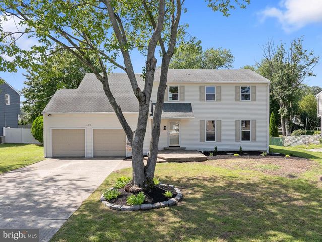 104 MCKINLEY AVE, Blackwood, NJ 08012