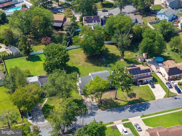 104 MCKINLEY AVE, Blackwood, NJ 08012