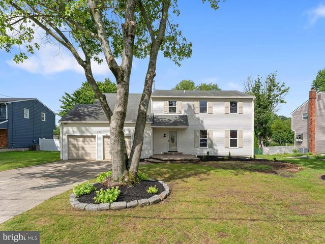 104 MCKINLEY AVE, Blackwood, NJ 08012